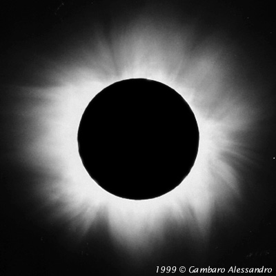 Elaborazione della corona solare